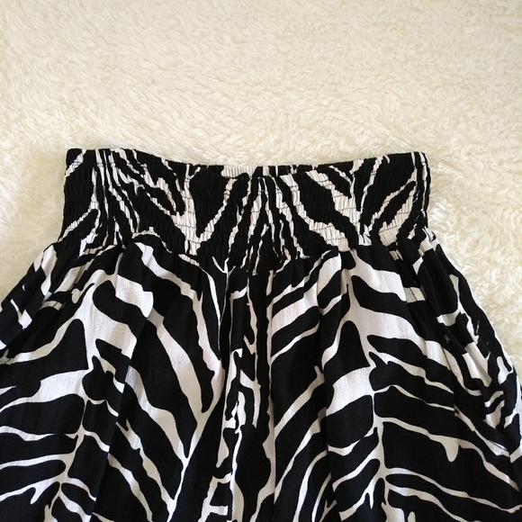 Ava Sky🌌 Pant Paka in Zebra🦓 Print Sz XS - Used - Picture 2 of 6